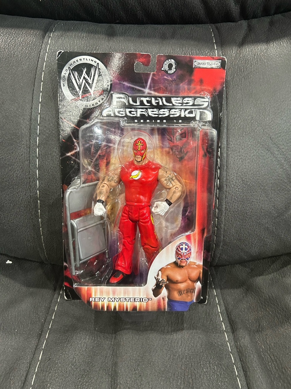 Rey Mysterio WWE Ruthless agression series 12! Jakks Pacific! The flash attire!